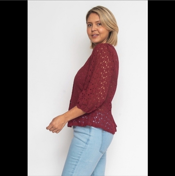 💚HP💚PLUS Lace Top with Front Lining 100% cotton - Picture 2 of 3